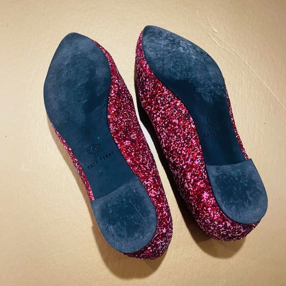 RARE Red Glitter Katy Perry The Cupid Flats 8 - Picture 6 of 7